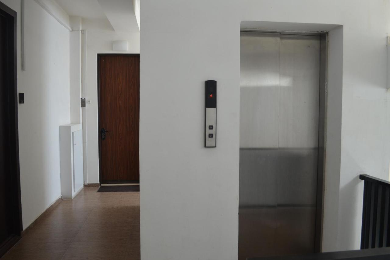 טביליסי Mtatsminda Apartment מראה חיצוני תמונה